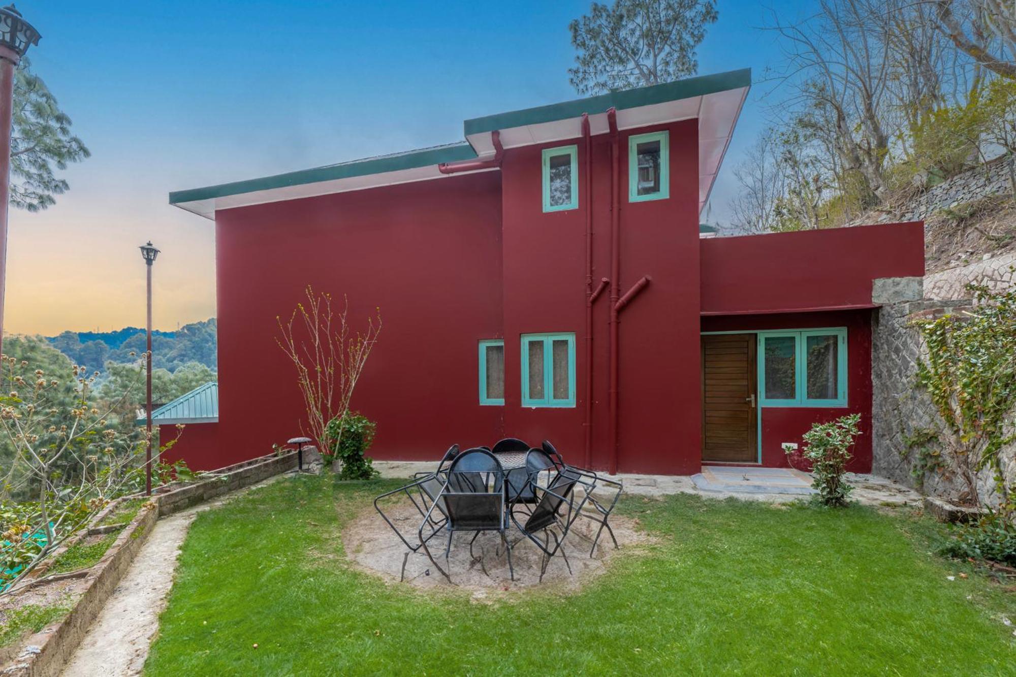 Western Edge Kasauli !Lawn! Bonfire! Peace! Pvt Villa ! Exterior photo